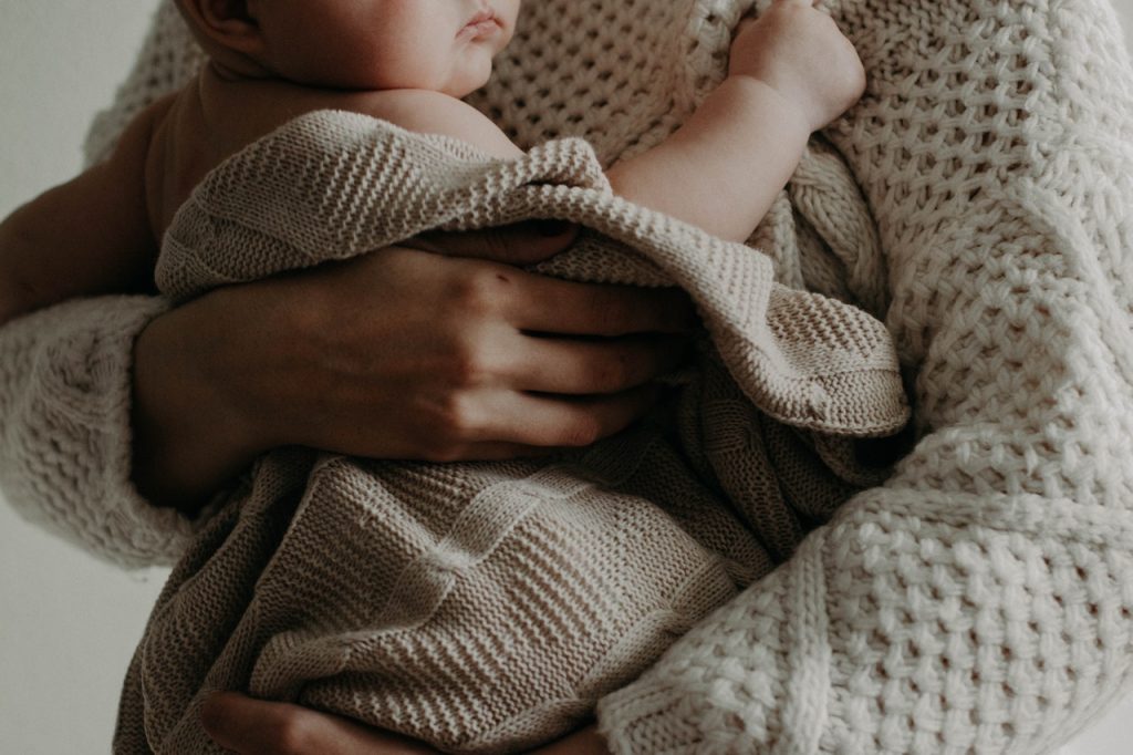 pexelskristinapaukshtite3242264 High Style Life newborn